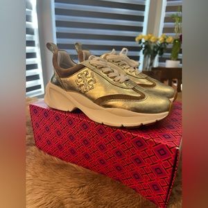 Tory Burch Good Luck Trainer Sneaker in Gold /Alce